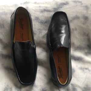 Florsheim NWT Mens Black Loafers Genuine Leather Comfortech Shoes size 11 M